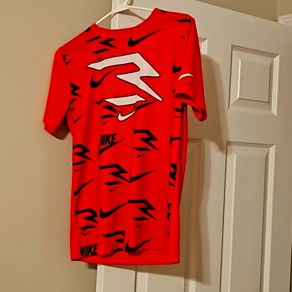 Nike Shirt